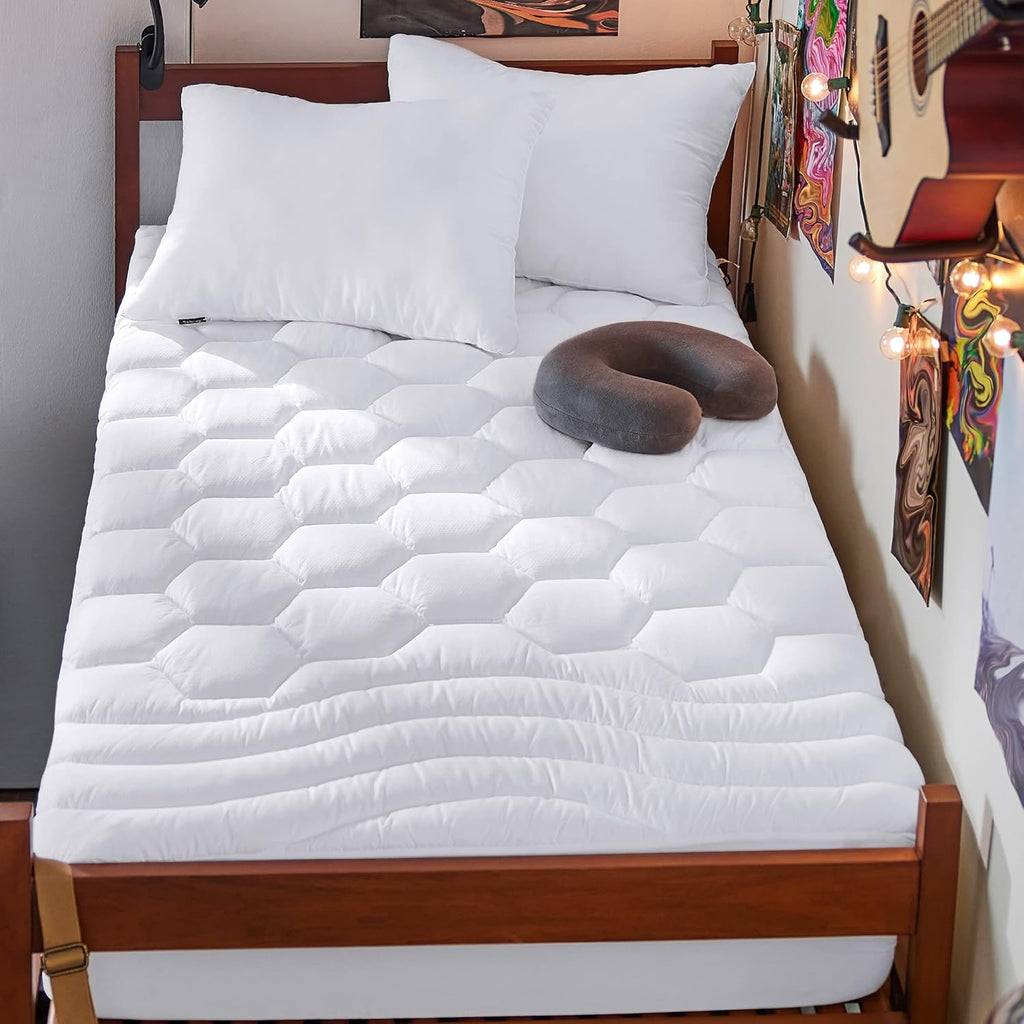 Bedsure Twin XL Mattress Pad - Soft Mattress Topper for College Dorm Room Essentials, Extra Long Twin Quilted Fitted Bed Cover Protector with 8-21 Inches Deep Pocket, Washable, White, 39x80 Inches