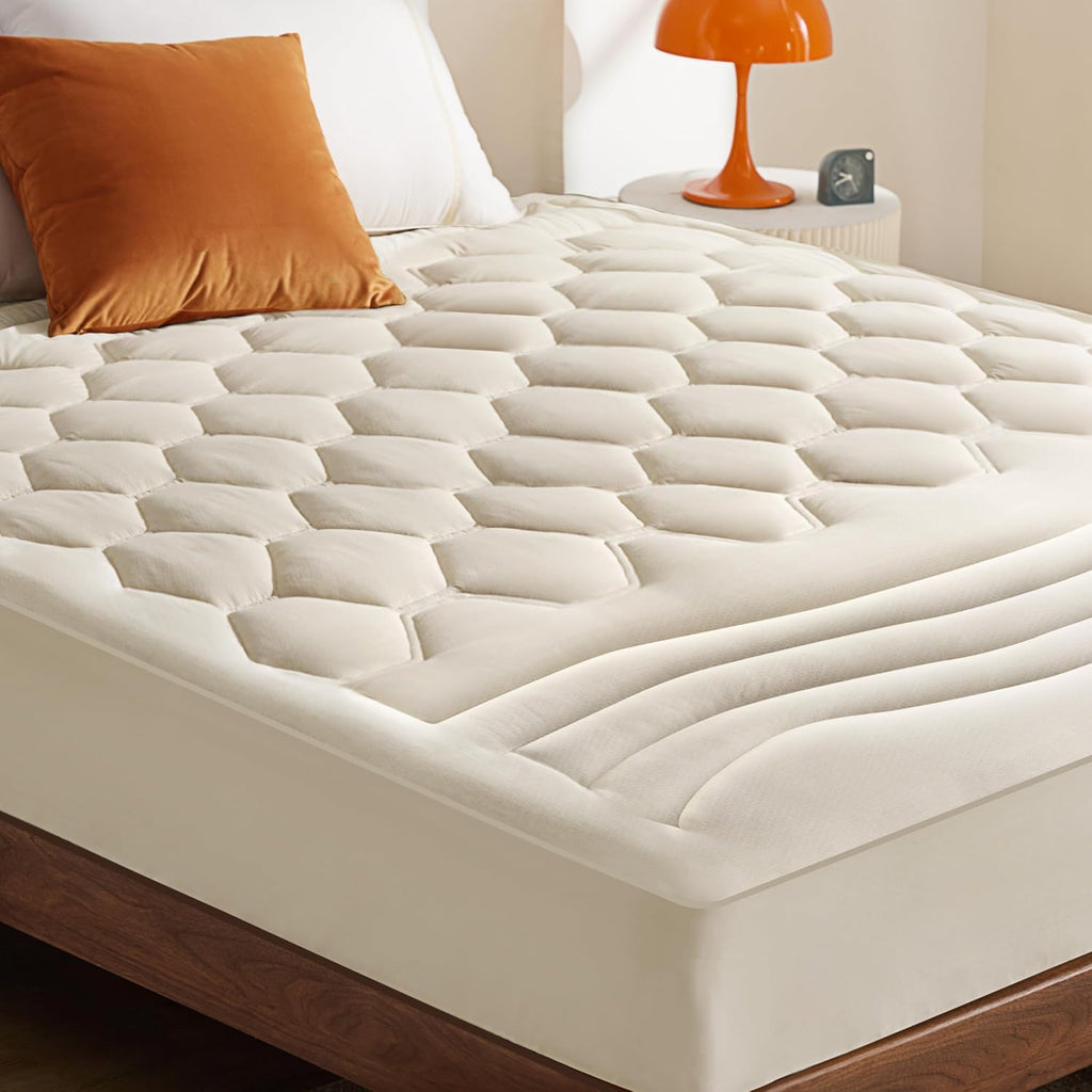 Bedsure Twin XL Mattress Pad - Soft Mattress Topper for College Dorm Room Essentials, Extra Long Twin Quilted Fitted Bed Cover Protector with 8-21 Inches Deep Pocket, Washable, White, 39x80 Inches